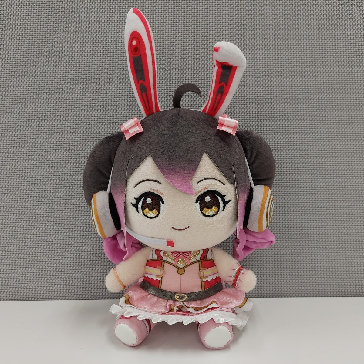 受注予約】FaNeMa D4DJ おすわりぬいぐるみ Happy Around! 大鳴門むに